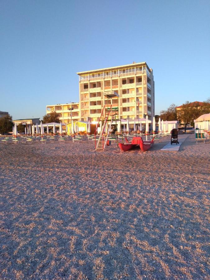 Hotel Atlantic Senigallia Zewnętrze zdjęcie
